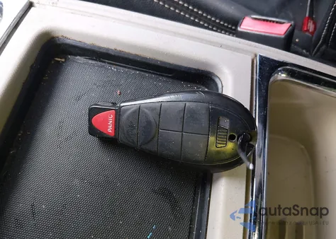 2016 Chrysler Town & Country Touring from USA, damaged, VIN 2C4RC1BG5GR290900